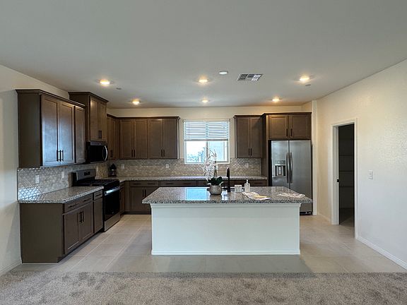 2nd image of 1505 Little Penguin St
