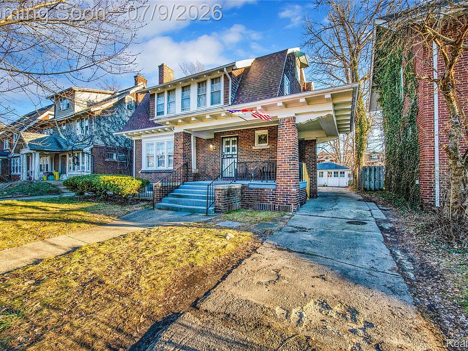 1st image of 60 McLean St