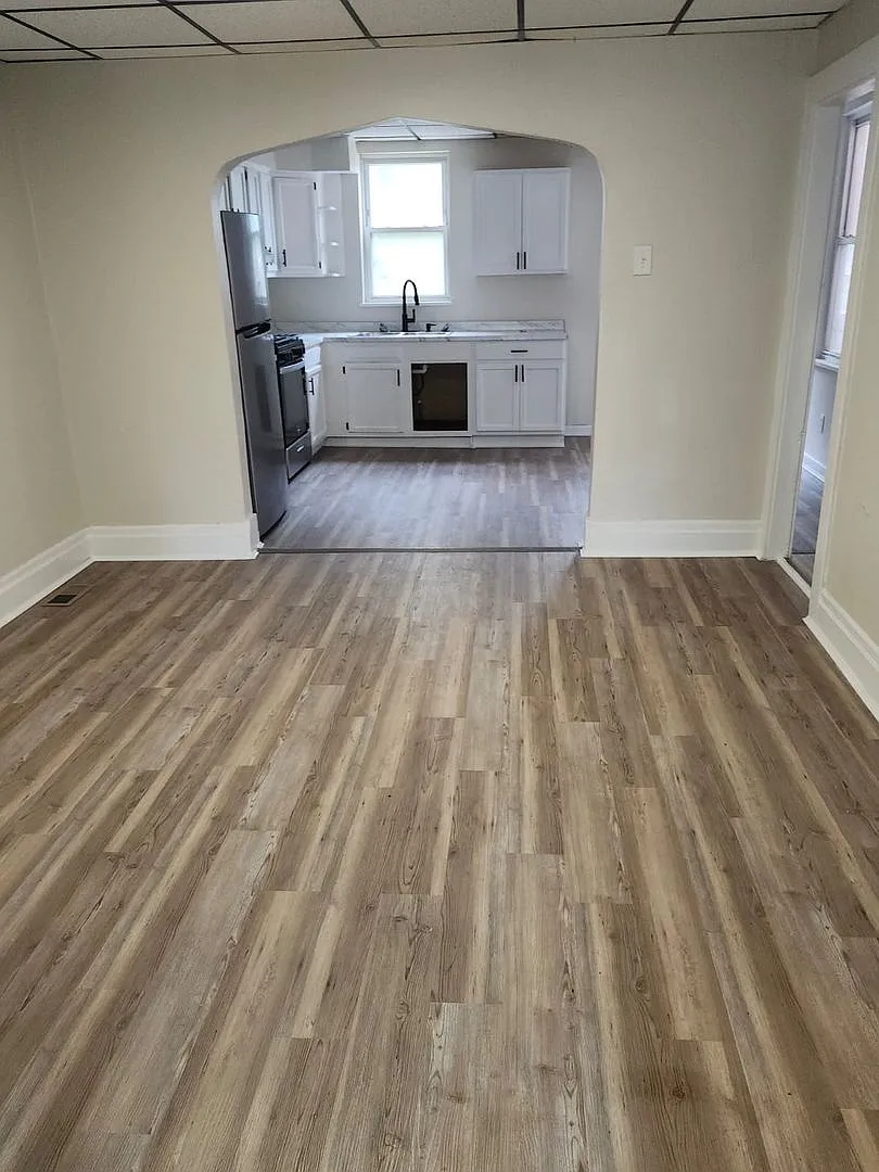 Comfortable 3BR Home in McKees Rocks — Photo 3