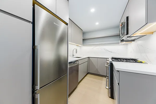 Rented by A&E Real Estate Management | media 3
