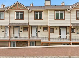 133 NE Rockyledge Vw NW #11, Calgary, AB T3G5X2
