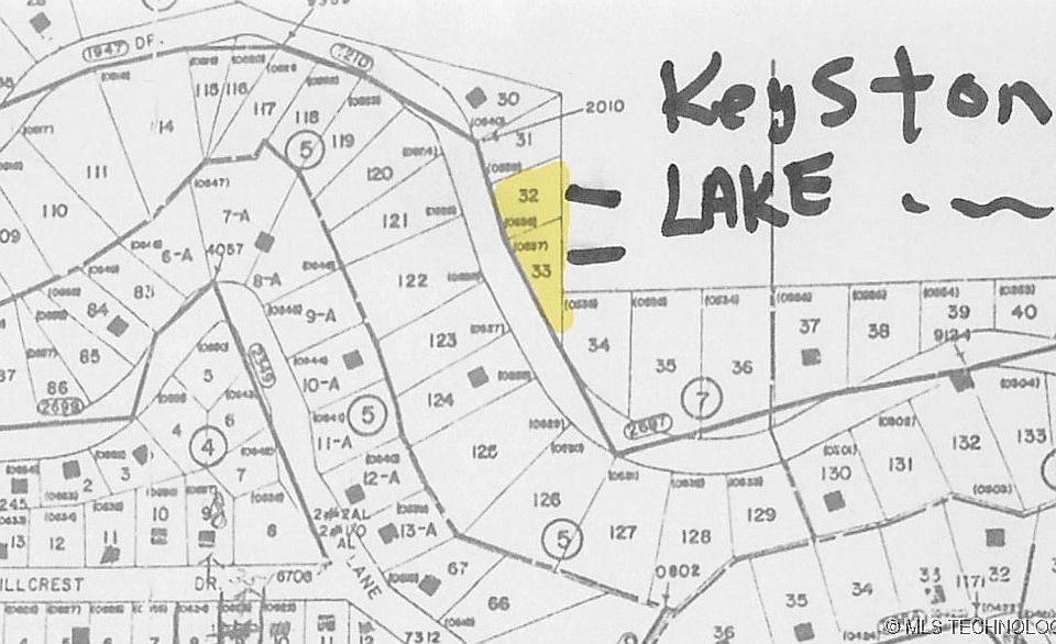 2nd image of 2449 W Lakeshore Dr