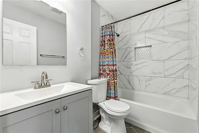 416 Waldo St — Photo 14