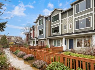 6514 High Point Dr SW, Seattle, WA 98126