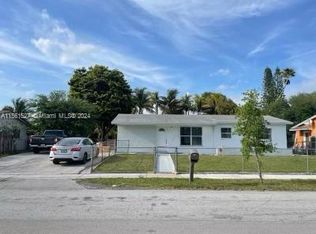 3715 NW 203rd St, Miami Gardens, FL 33055