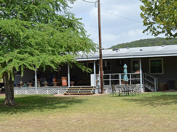 4th image of 147 Kathy Dr