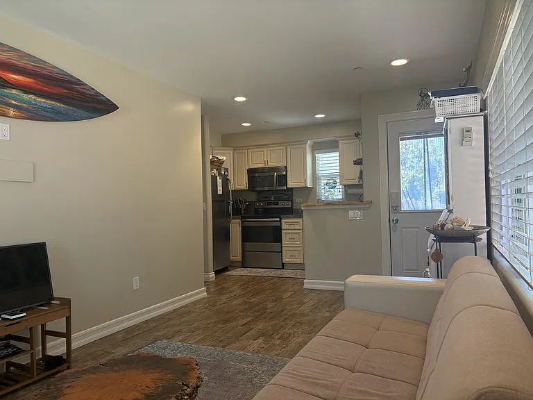 1107 Oak Ave — Photo 10