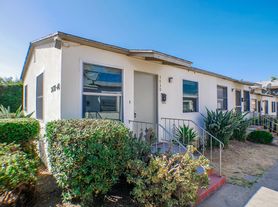 Del Rey Apartments
