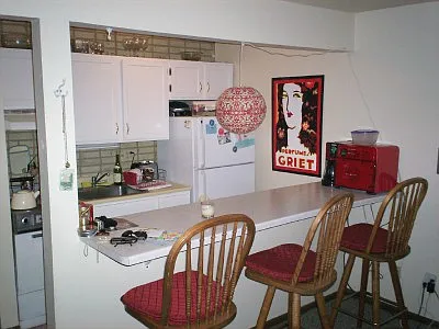 130 N Hancock St — Photo 2