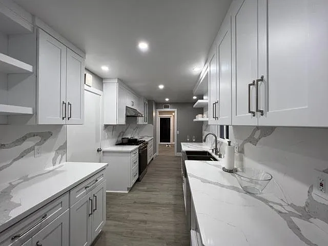 4 bed, 1348 sqft, $4,300 — Photo 2