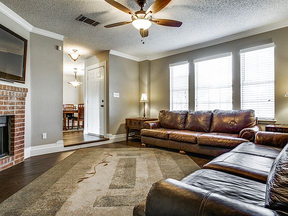 5th image of 1522 Forest Creek Cir