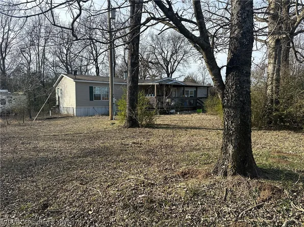 16637 Quays Rd, Cameron, OK 74932