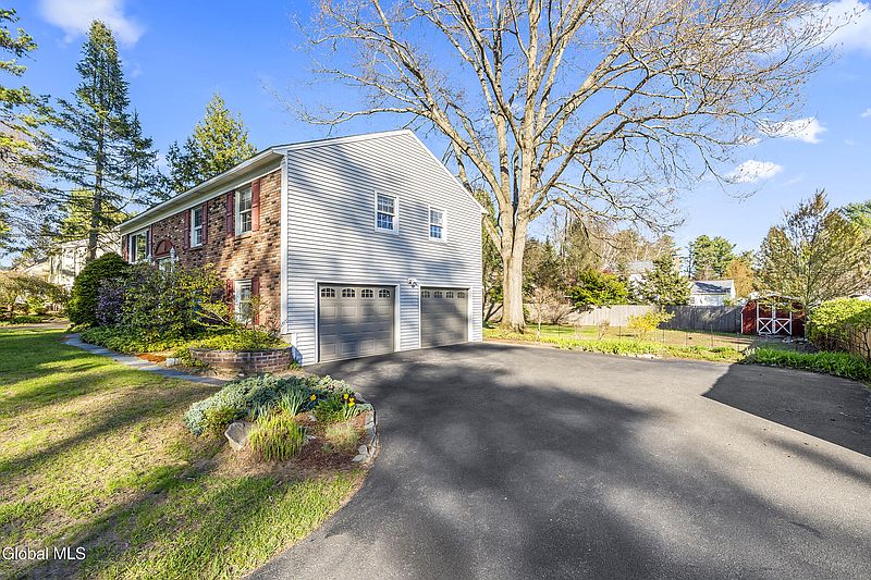 4th image of 3158 Lone Pine Road