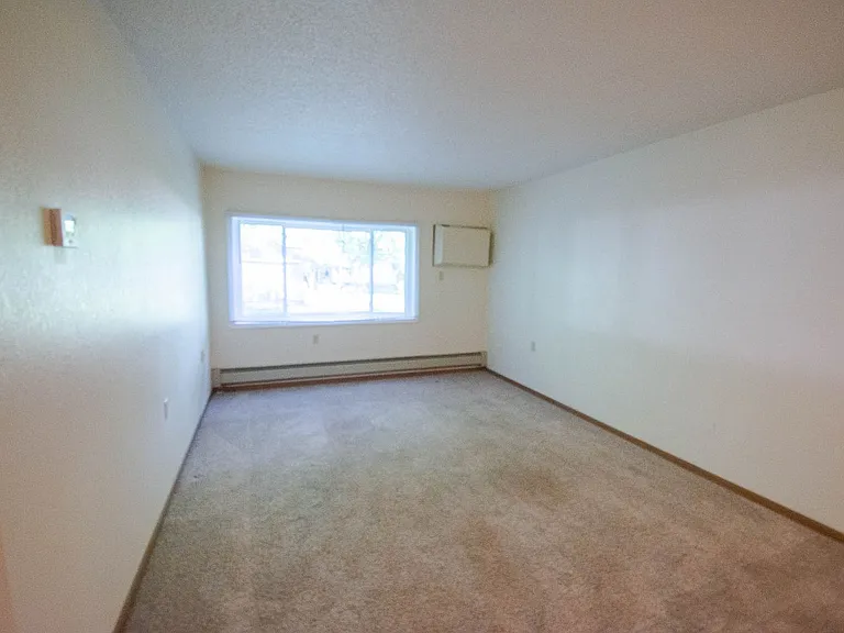 301 N Mill St — Photo 12
