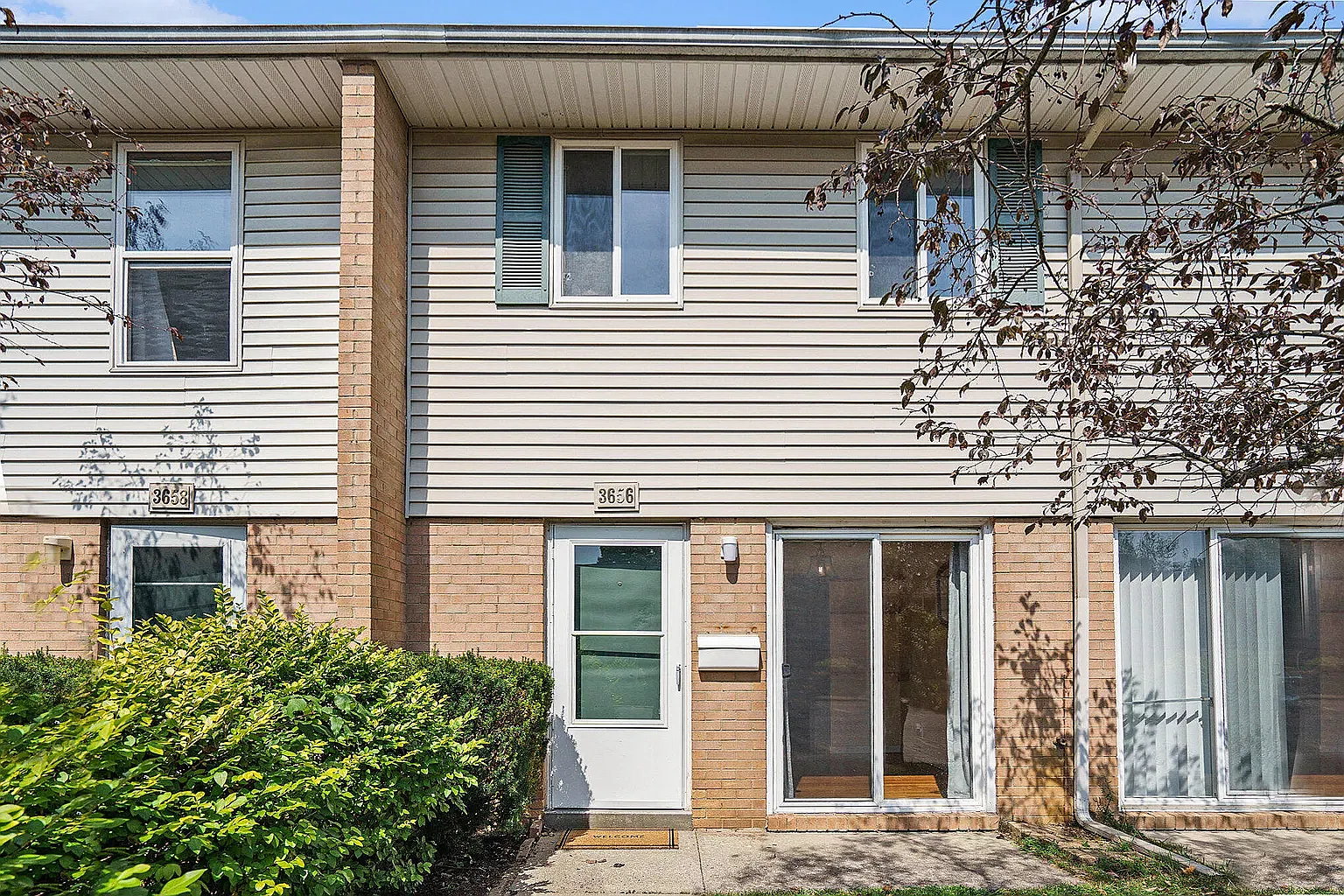 2 bed, 894 sqft, $1,259 — Photo 3