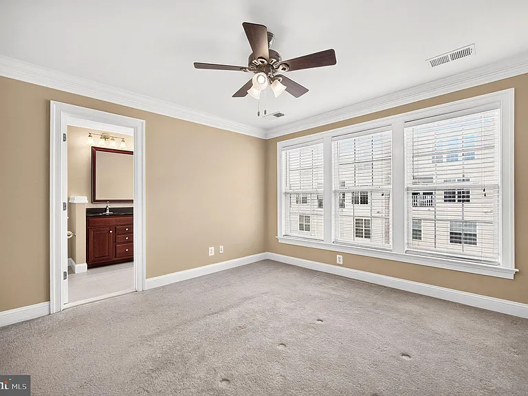 14862 Potomac Branch Dr — Photo 35