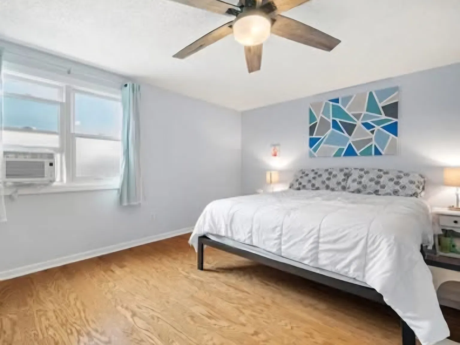 4 bed, 1536 sqft, $2,750 — Photo 3