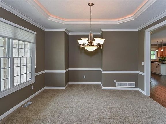 4th image of 17118 Waterbridge Dr
