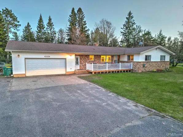 1328 E M28 Hwy, Marquette, MI 49855