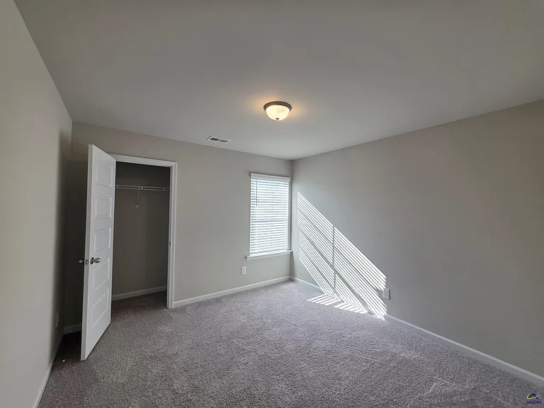 136 Red Birch Ln — Photo 17