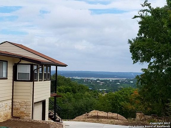 3rd image of 2988 Westview Dr