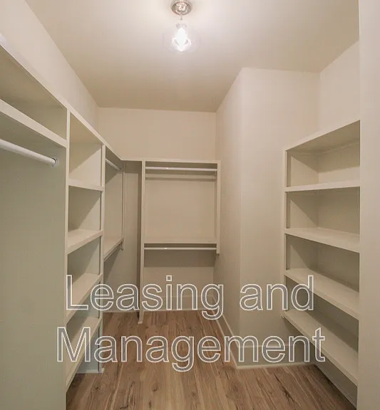 3633 Happyland Blvd — Photo 29