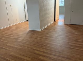 321 W 26th St APT A, Norfolk, VA 23517