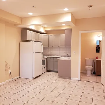 Rented by Highline Residential | media 7