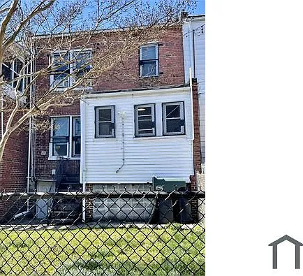 2413 N Pulaski St — Photo 12