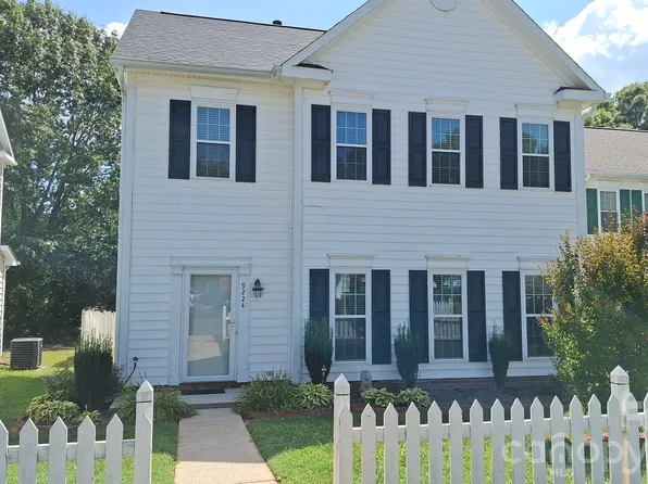 9224 Ligon Ct, Charlotte, NC 28213