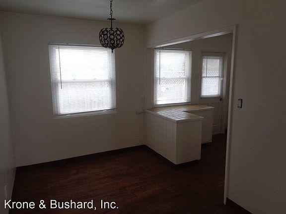 5th image of 1015 Wilbur Ave