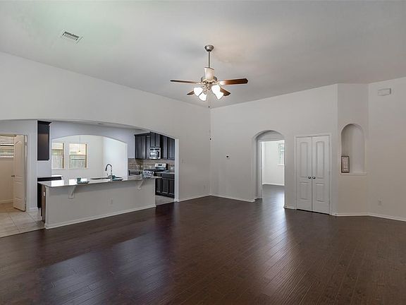 4th image of 21302 Cypress Red Oak Dr