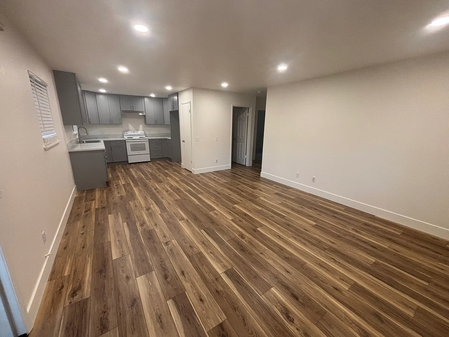 2 bed, $1,850 — Photo 2