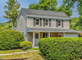 1057 Old York Rd, Ringoes, NJ 08551