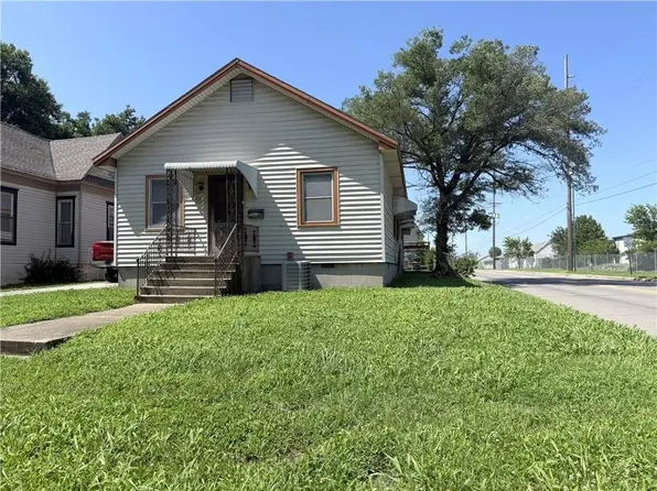 315 E Washington St, Pittsburg, KS 66762