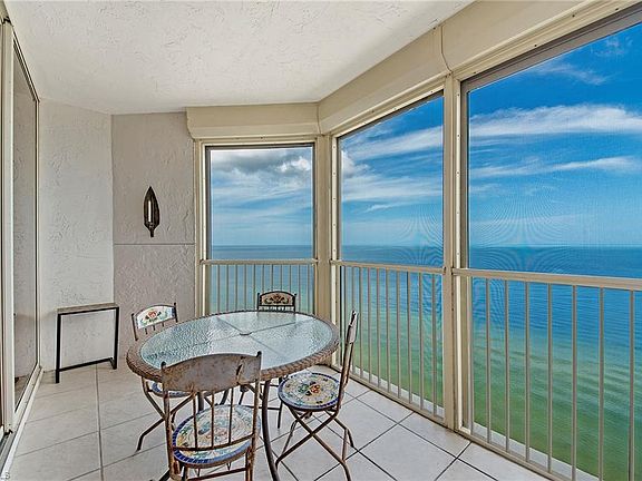 3rd image of 4051 Gulf Shore Blvd N