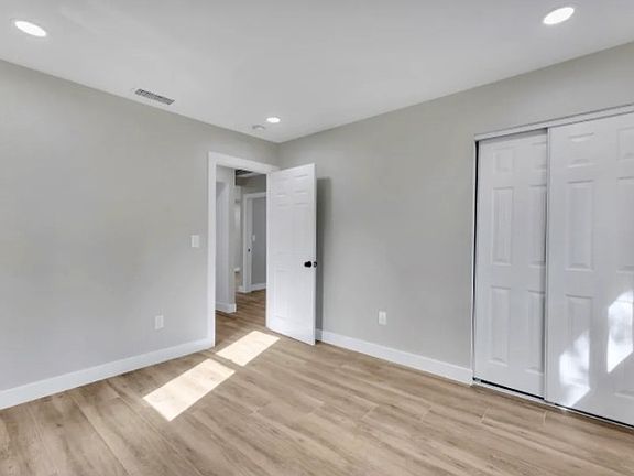 3rd image of 1223 N Avenue 46 #1