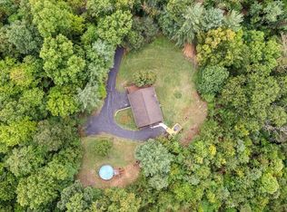 2961 Ridge Hollow Rd, Edinburg, VA 22824