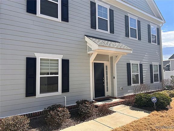 3rd image of 4841 Wild Horse Ln