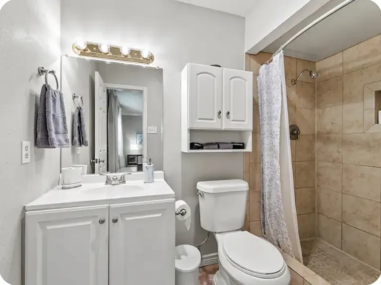 7408 Chelmsford Pl — Photo 10