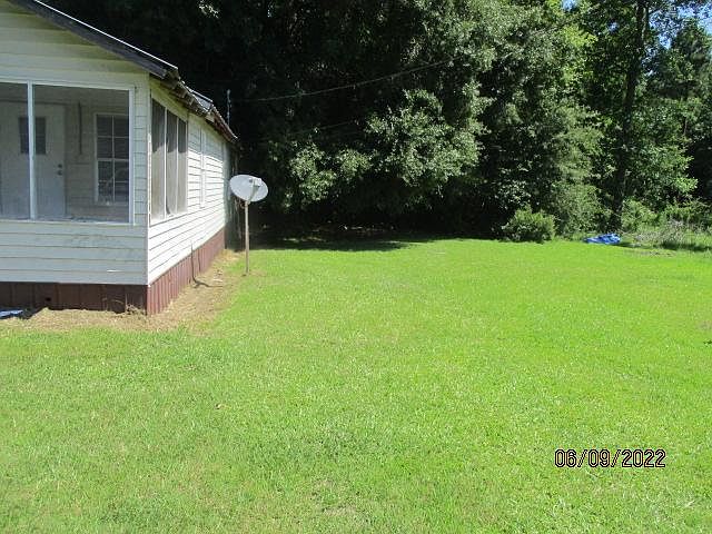2nd image of 3822 Kay Cir