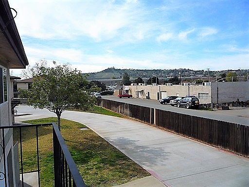5th image of 9843 Mission Greens Ct Unit 4