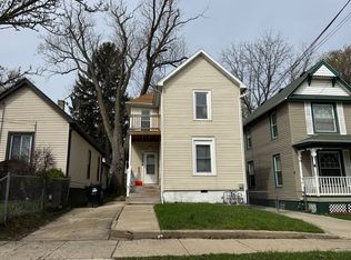 922 Racine St, Racine, WI 53403