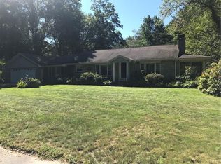 25 William Henry Rd, Scituate, RI 02857