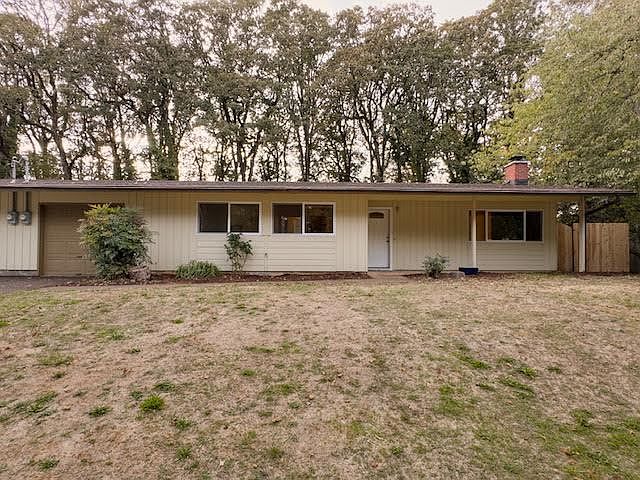 1st image of 237 NE Azalea Dr