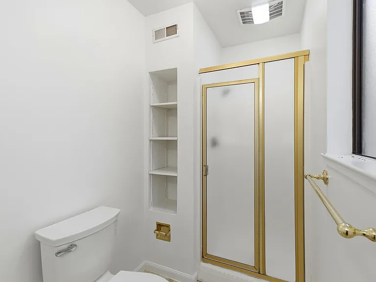 3 Kennedy Pl — Photo 15