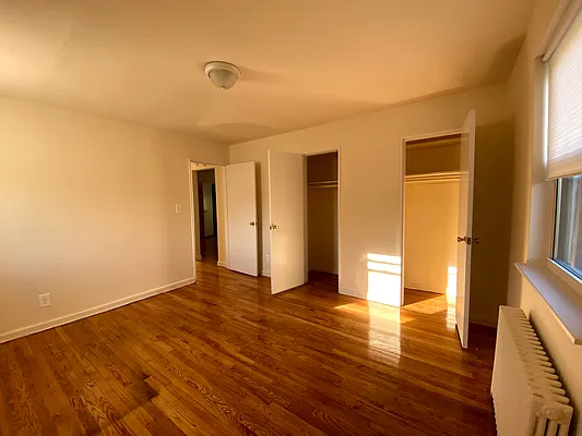 Rented by Queens Apartments Realty LLC | media 12