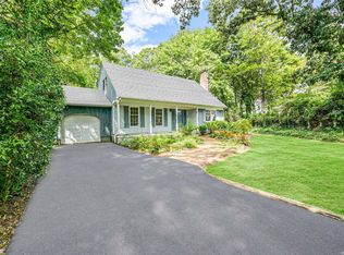 11 Glenwood Rd, Rocky Point, NY 11778