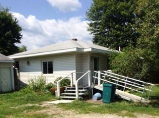 4249 S Hilton Park Rd, Fruitport, MI 49415