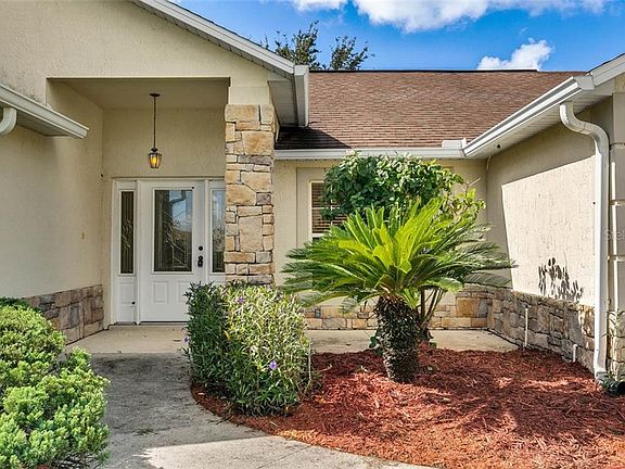 5th image of 9635 Crenshaw Cir